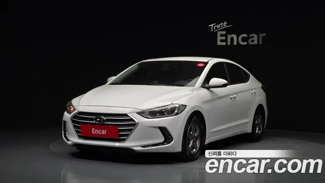 Hyundai AVANTE 2016 — фото 1