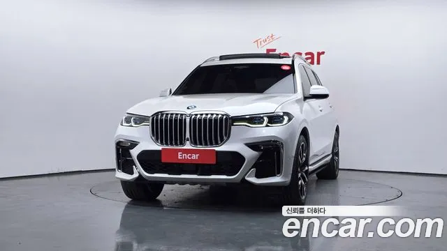 BMW X7 2022 — фото 3