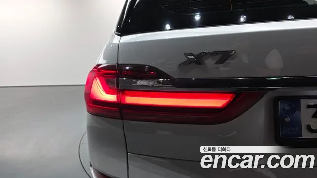 BMW X7 2022 — фото 9
