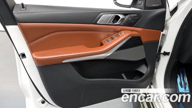 BMW X7 2022 — фото 14