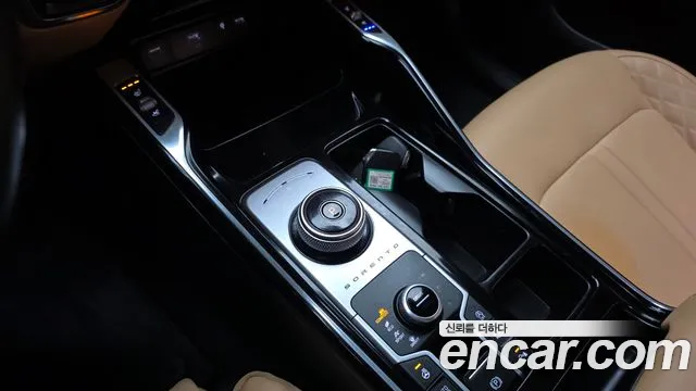 Kia Sorento 2023 — фото 12