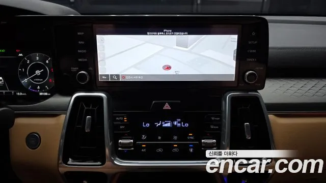 Kia Sorento 2023 — фото 20