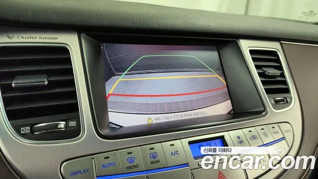 Hyundai Genesis 2012 — фото 15