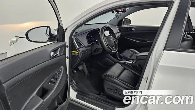 Hyundai Tucson 2016 — фото 13