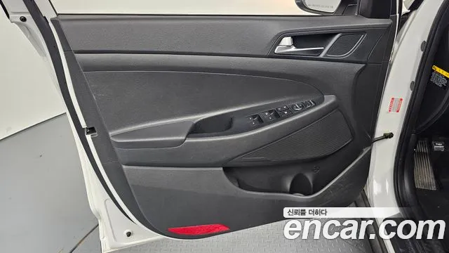 Hyundai Tucson 2016 — фото 14