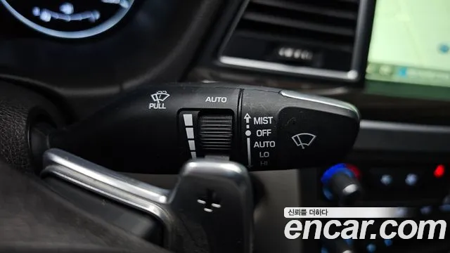 Hyundai Genesis 2015 — фото 18