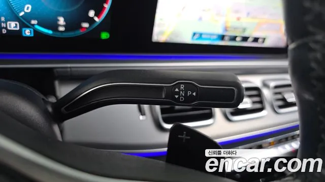 Mercedes-Benz GLE-Class 2019 — фото 12