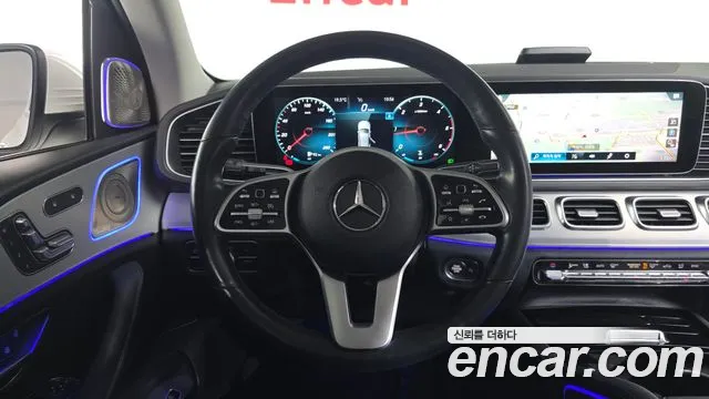 Mercedes-Benz GLE-Class 2019 — фото 18