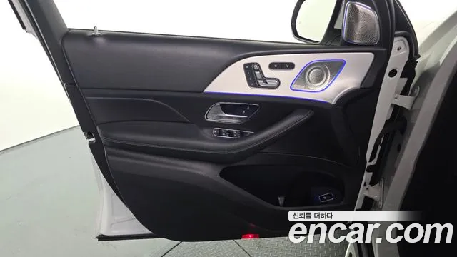 Mercedes-Benz GLE-Class 2019 — фото 14