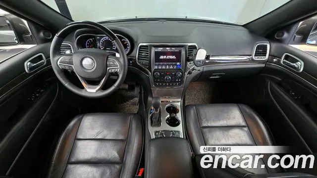 Jeep Cherokee 2018 — фото 10