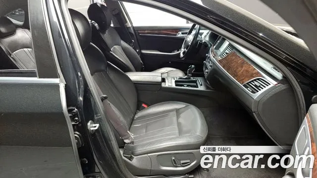 Hyundai Genesis 2016 — фото 10