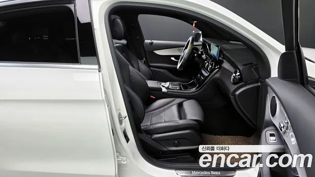 Mercedes-Benz GLC-Class 2021 — фото 16