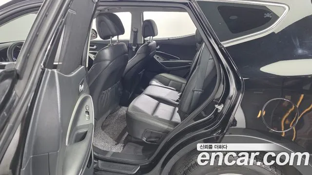 Hyundai Santafe 2016 — фото 17