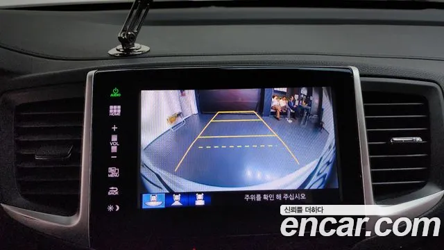 Honda Pilot 2016 — фото 14