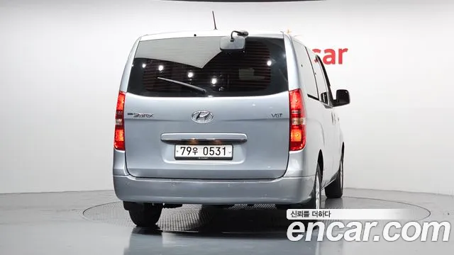 Hyundai Starex 2016 — фото 4