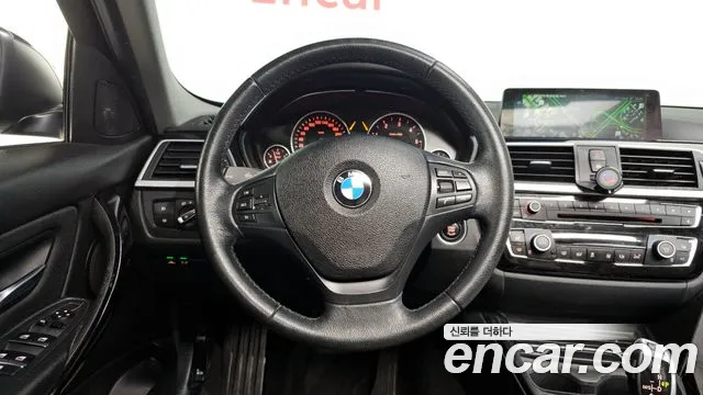 BMW 3-Series 2016 — фото 12