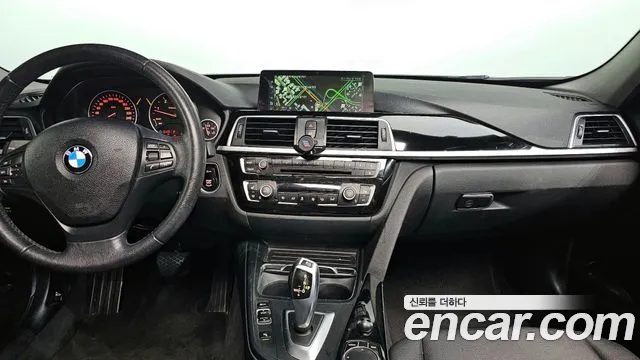 BMW 3-Series 2016 — фото 13