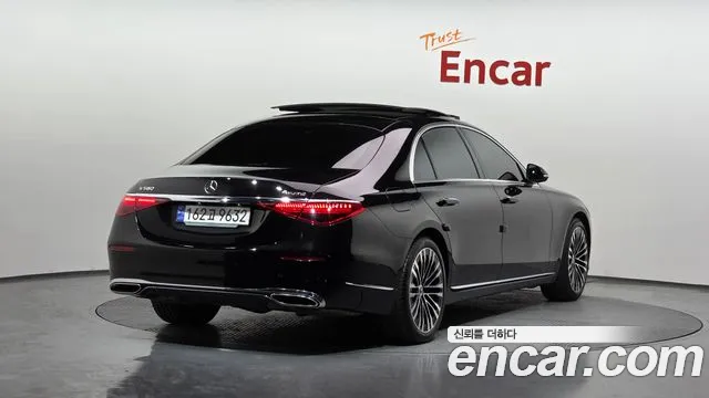 Mercedes-Benz S-Class 2023 — фото 2