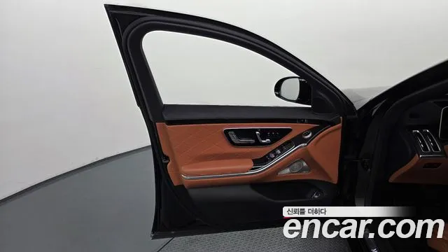 Mercedes-Benz S-Class 2023 — фото 14