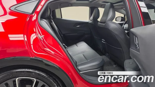 Toyota Prius 2024 — фото 18