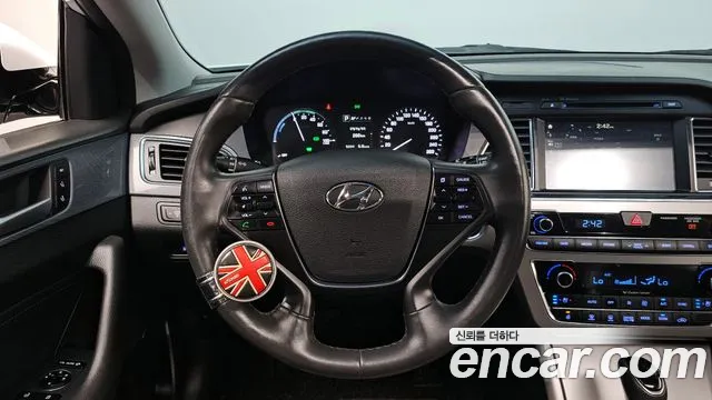 Hyundai Sonata 2017 — фото 13