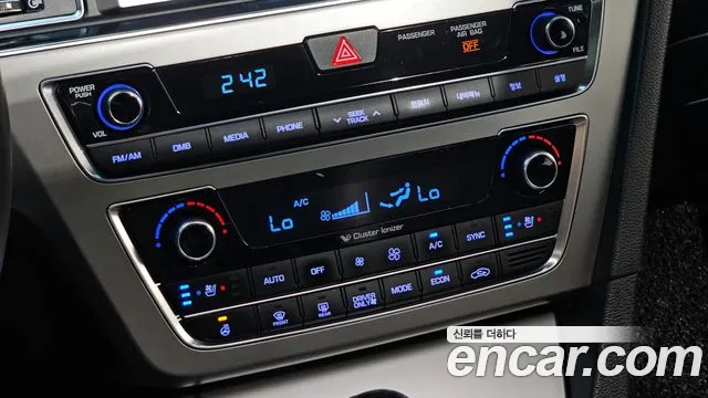 Hyundai Sonata 2017 — фото 17