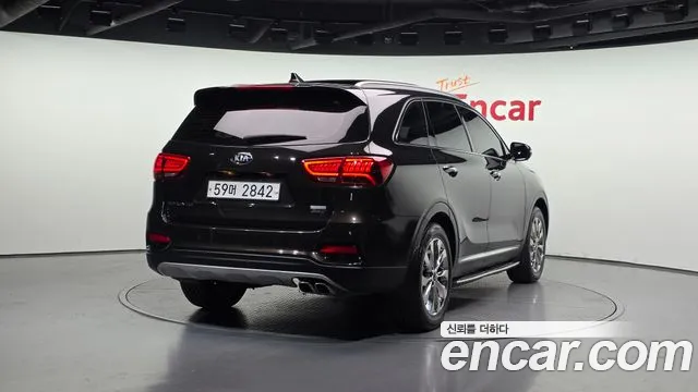 Kia Sorento 2019 — фото 2
