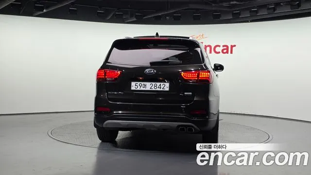 Kia Sorento 2019 — фото 4