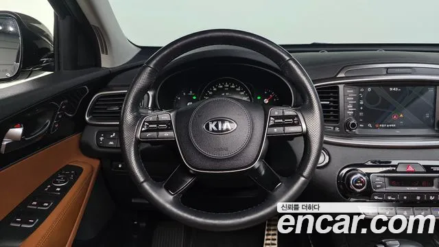 Kia Sorento 2019 — фото 18