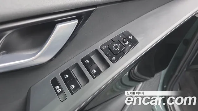 Kia Niro 2023 — фото 19