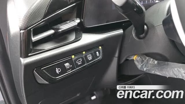 Kia Niro 2023 — фото 20