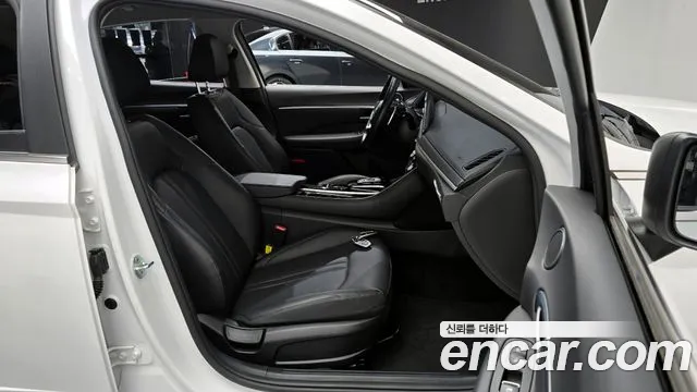 Hyundai Sonata 2021 — фото 16