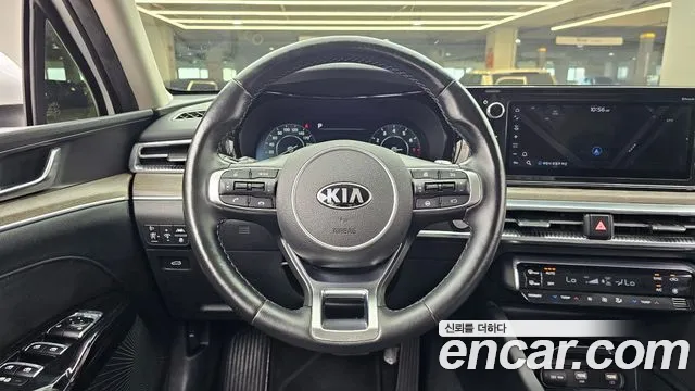 Kia K5 2020 — фото 13