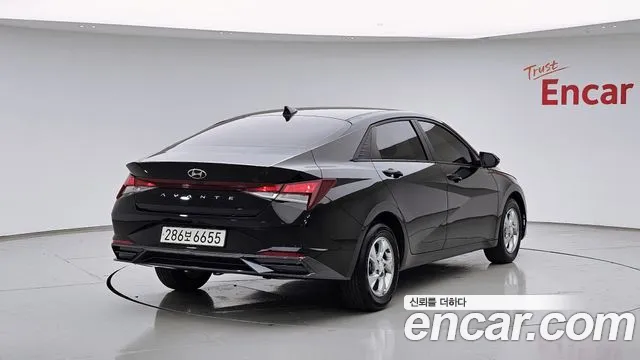 Hyundai AVANTE 2022 — фото 2