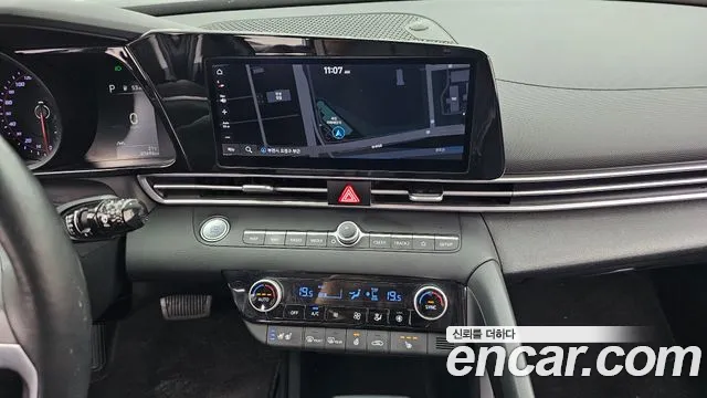 Hyundai AVANTE 2022 — фото 14