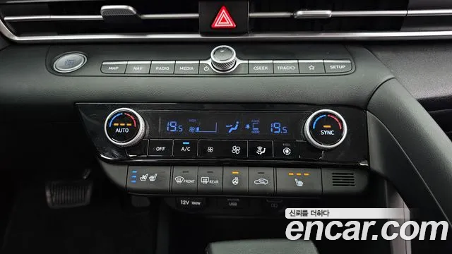 Hyundai AVANTE 2022 — фото 15