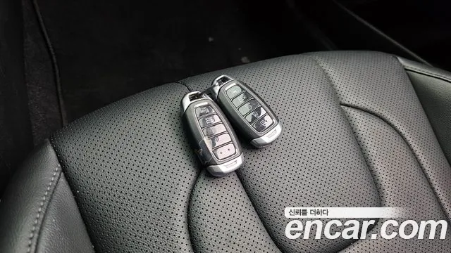 Hyundai AVANTE 2022 — фото 17