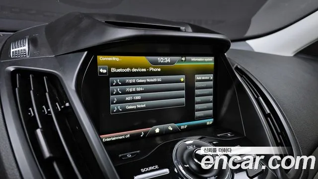 Ford Kuga 2016 — фото 16