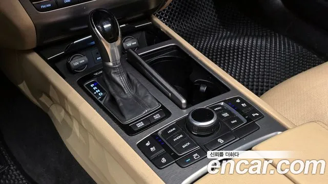 Hyundai Genesis 2016 — фото 12