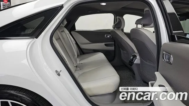 Hyundai Ioniq6 2023 — фото 18
