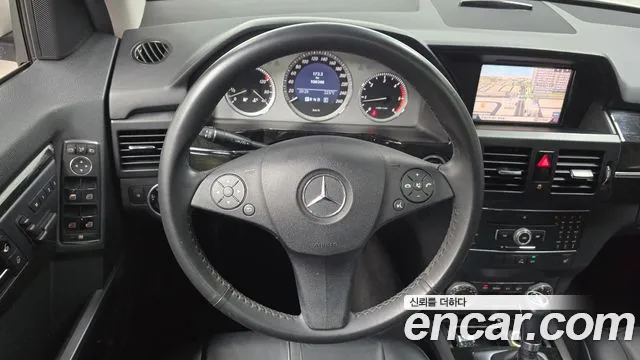 Mercedes-Benz GLK-Class 2012 — фото 13