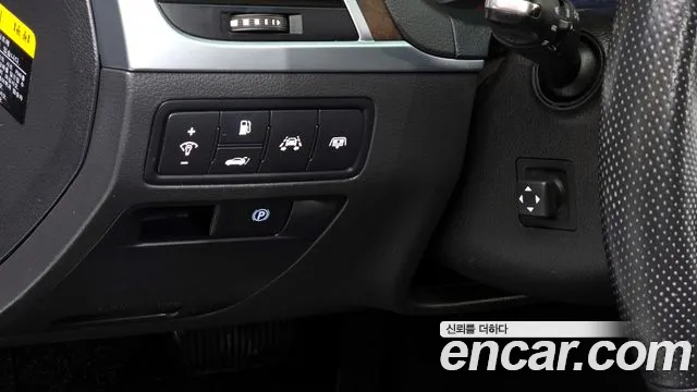 Hyundai Genesis 2016 — фото 14