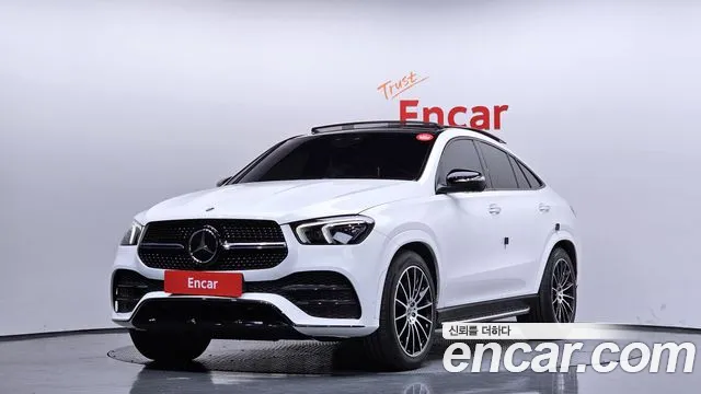 Mercedes-Benz GLE-Class 2022 — фото 1