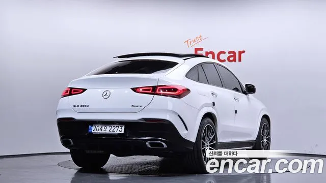 Mercedes-Benz GLE-Class 2022 — фото 2