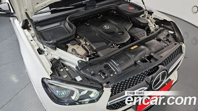 Mercedes-Benz GLE-Class 2022 — фото 6