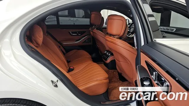 Mercedes-Benz S-Class 2022 — фото 18
