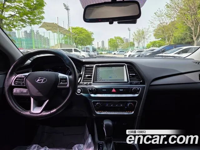 Hyundai Sonata 2019 — фото 16