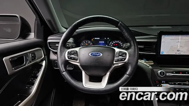 Ford Explorer 2020 — фото 13