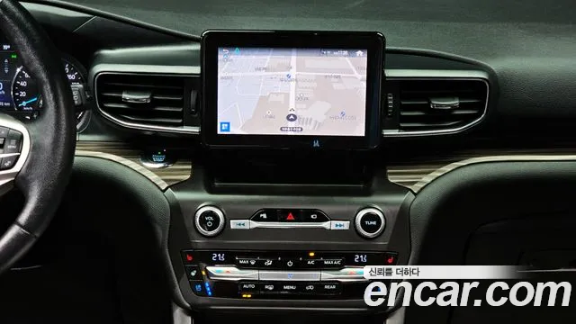 Ford Explorer 2020 — фото 14