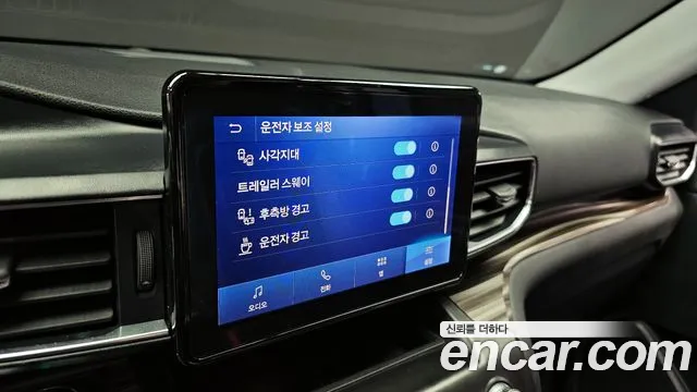 Ford Explorer 2020 — фото 16